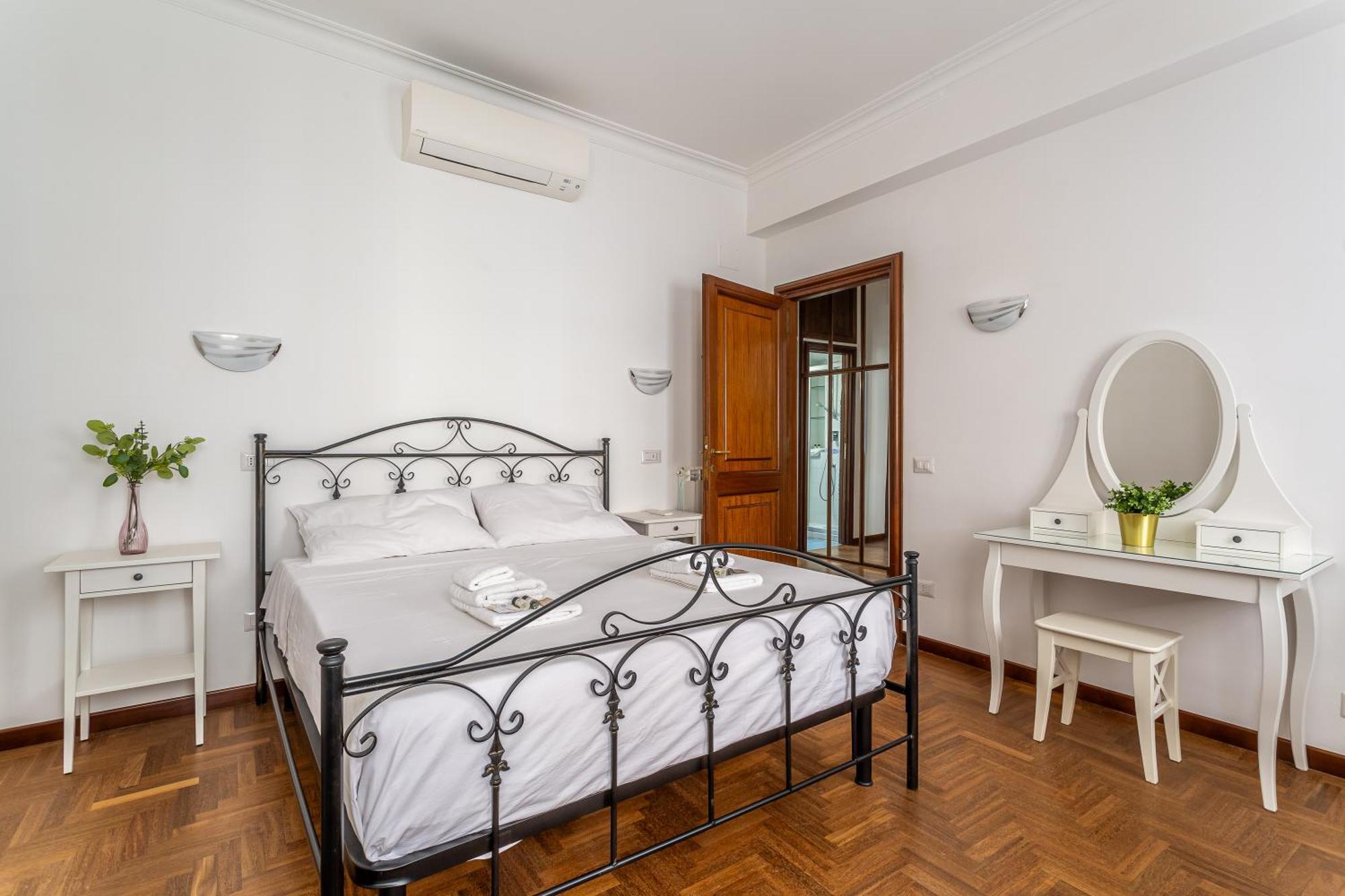 Iflat Vatican Spacious Apartment With Terrace 로마 외부 사진